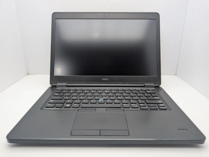 Ноутбук Dell Latitude E5450 / 14" (1920x1080) IPS / Intel Core i5-5300U (2 (4) ядра по 2.3 - 2.9 GHz) / 8 GB DDR3 / 320 GB HDD / Intel HD Graphics 5500 / WebCam б/в - Фото 3 Ноутбук Dell Latitude E5450 / 14" (1920x1080) IPS / Intel Core i5-5300U (2 (4) ядра по 2.3 - 2.9 GHz) / 8 GB DDR3 / 320 GB HDD / Intel HD Graphics 5500 / WebCam б/в - зображення 3