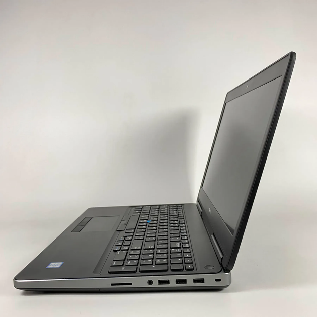Мобильная рабочая станция Б-класс Dell Precision 7520 / 15.6" (3840x2160) IPS / Intel Core i7-7820HQ (4 (8) ядра по 2.9 - 3.9 GHz) / 16 GB DDR4 / 240 GB SSD / nVidia Quadro M2200, 4 GB GDDR5, 128-bit / WebCam / HDMI б/у + Подарок Беспроводная мышь / USB - Фото 4 Мобильная рабочая станция Б-класс Dell Precision 7520 / 15.6" (3840x2160) IPS / Intel Core i7-7820HQ (4 (8) ядра по 2.9 - 3.9 GHz) / 16 GB DDR4 / 240 GB SSD / nVidia Quadro M2200, 4 GB GDDR5, 128-bit / WebCam / HDMI б/у + Подарок Беспроводная мышь / USB - изображение 4