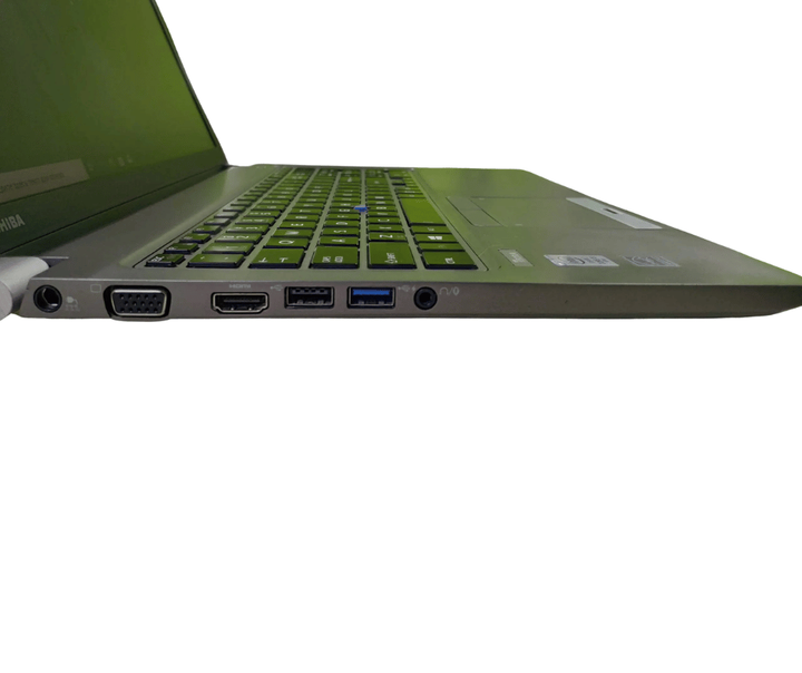 Ноутбук Toshiba Tecra Z50-C-139 / 15.6" (1920x1080) IPS / Intel Core i5-6200U (2 (4) ядра по 2.3 - 2.8 GHz) / 8 GB DDR3 / 240 GB SSD / Intel HD Graphics 520 / WebCam б/у - Фото 3 Ноутбук Toshiba Tecra Z50-C-139 / 15.6" (1920x1080) IPS / Intel Core i5-6200U (2 (4) ядра по 2.3 - 2.8 GHz) / 8 GB DDR3 / 240 GB SSD / Intel HD Graphics 520 / WebCam б/у - изображение 3