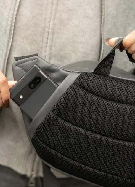 Большая женская поясная сумка бананка из экокожи городская Sambag DynamicDart, графитовая 60504 - Фото 7 Большая женская поясная сумка бананка из экокожи городская Sambag DynamicDart, графитовая 60504 - изображение 7