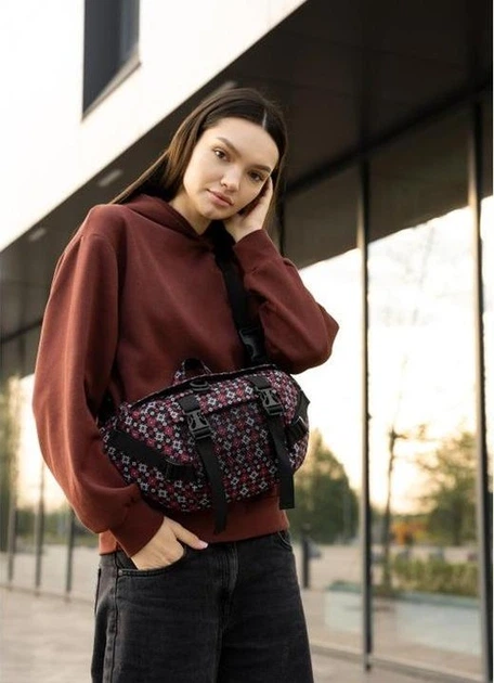 Большая женская поясная сумка бананка тканевая городская Sambag DynamicDart черная с принтом 60516 - изображение 10