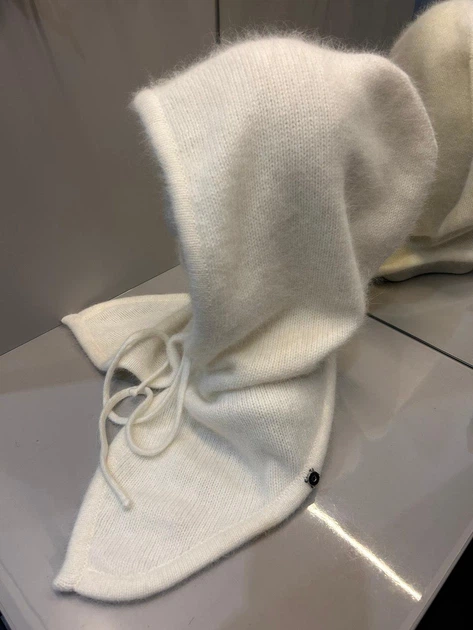 Теплий капор з ангори на кнопках Zefur One size молочний - Фото 3 Теплий капор з ангори на кнопках Zefur One size молочний - зображення 3