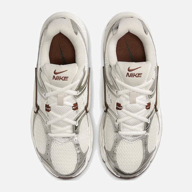 Женские кроссовки Nike W V5 Rnr HQ7901-102 40 (8.5US) Бежевые (197862770643) - Фото 5 Женские кроссовки Nike W V5 Rnr HQ7901-102 40 (8.5US) Бежевые (197862770643) - изображение 5
