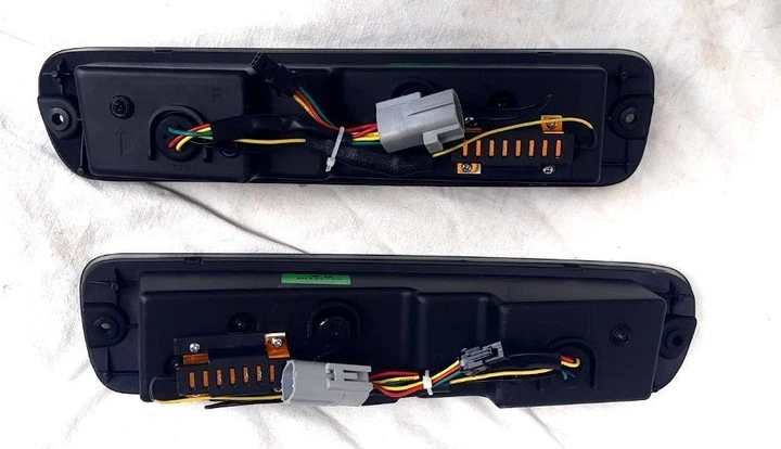 Задние фары альтернативная тюнинг оптика фонари LED на Mitsubishi Pajero Mk3 LED в бампер CP черная 01-06 Митсубиси Паджеро L3813 - Фото 9 Задние фары альтернативная тюнинг оптика фонари LED на Mitsubishi Pajero Mk3 LED в бампер CP черная 01-06 Митсубиси Паджеро L3813 - изображение 9