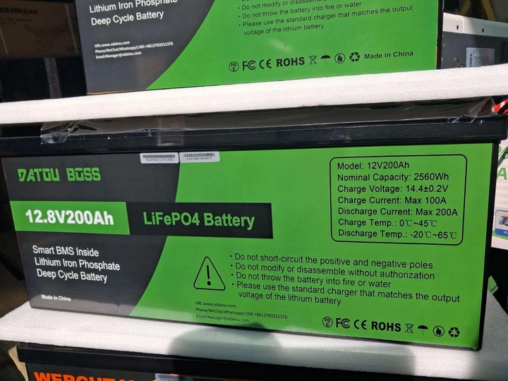 Літій-залізо-фосфатний акумулятор Datou Boss LiFePO4 12.8V 200Ah ИБП - изображение 4