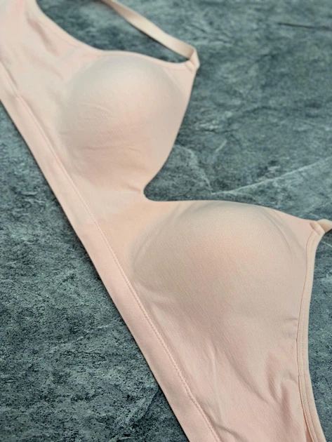 Бюстгальтер-топ з ліфтинг ефектом Thirdlove Form 360 Lifting Wireless Bra - Пудра - LG - підійде на 80B, 80B1/2, 80C, 80C1/2 - изображение 4