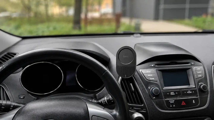 Держатель телефона для Hyundai IX35 2009-2015 (Комлект: основа для панели Hyundai iX35 + держатель HOCO с беспроводной зарядкой. ). - Фото 1 Держатель телефона для Hyundai IX35 2009-2015 (Комлект: основа для панели Hyundai iX35 + держатель HOCO с беспроводной зарядкой. ). - изображение 1