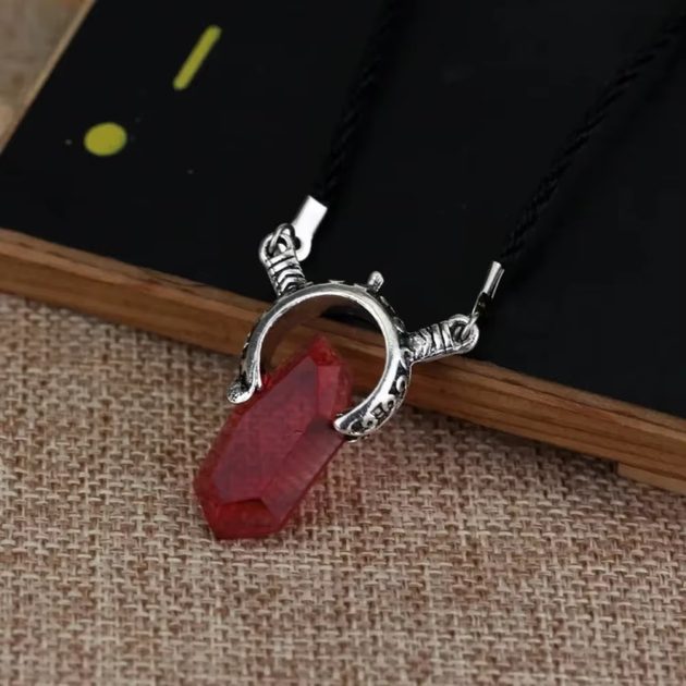 Подвеска с аниме Devil May Cry кулон Камень души охотника на демонов с красным кристаллом и подвеской Данте - Фото 3 Подвеска с аниме Devil May Cry кулон Камень души охотника на демонов с красным кристаллом и подвеской Данте - изображение 3