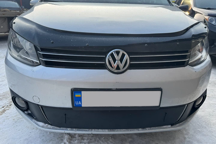 Зимова накладка на решітку (нижня) Матова для Volkswagen Touran 2010-2015 рр - зображення 3
