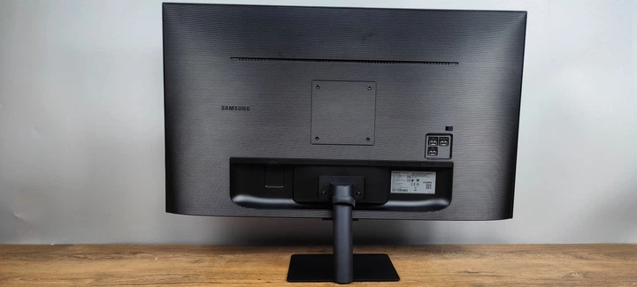 Монитор 32" Samsung M70F Smart 4K VA 60 Гц (102439350) - Уценка - изображение 14