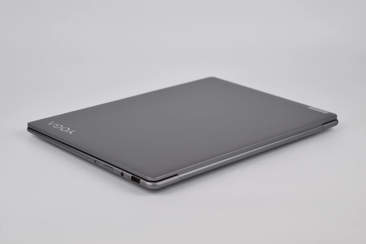 Ультрабук Lenovo Yoga Slim 7 14IMH9 U5 125H / 16GB / 1TB / Intel Arc / 14" WUXGA OLED / Win11 Ноутбук - Refurbished - изображение 3