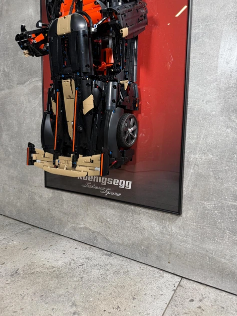 Арт Тримач Рамка 80x50 см. на Стіну для Конструктора Technic Koenigsegg Sadair's Spear (42232) - Type-A - Фото 6 Арт Тримач Рамка 80x50 см. на Стіну для Конструктора Technic Koenigsegg Sadair's Spear (42232) - Type-A - изображение 6