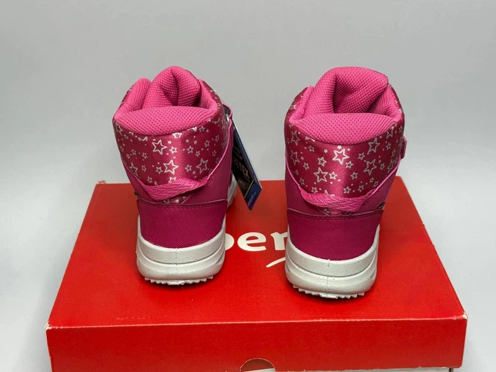 Детские зимние ботинки Superfit Glacier Gore-Tex 28 р сапоги на девочку малиновый/белый - Фото 5 Детские зимние ботинки Superfit Glacier Gore-Tex 28 р сапоги на девочку малиновый/белый - изображение 5