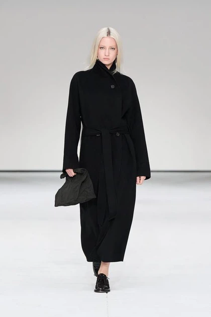 Пальто жіноче COS belted double-faced wool long coat 1288165001 XS Чорний - изображение 5