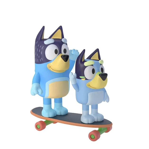 Набор фигурок Bluey Скейтборд (125400) - изображение 2