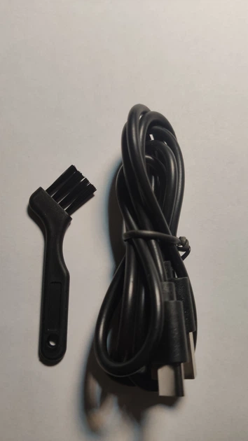 Електробритва YC808Six-blade razor IPX6 Black - Фото 4 Електробритва YC808Six-blade razor IPX6 Black - изображение 4