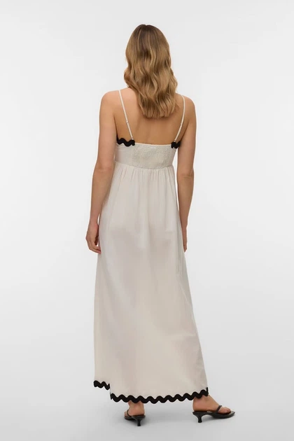 Платье Vero Moda 48(XL) Молочный (159201) - Фото 2 Платье Vero Moda 48(XL) Молочный (159201) - изображение 2