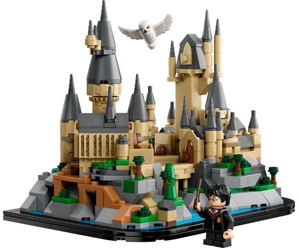 Конструктор LEGO Harry Potter Міні-замок Хогвартс (40975) - Фото 4 Конструктор LEGO Harry Potter Міні-замок Хогвартс (40975) - зображення 4