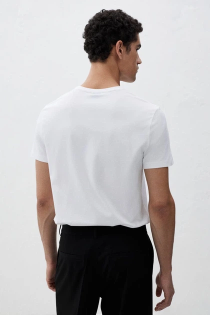 Футболка slim fit H&M 945059001c20 XXL белая (100017316) - Фото 3 Футболка slim fit H&M 945059001c20 XXL белая (100017316) - изображение 3