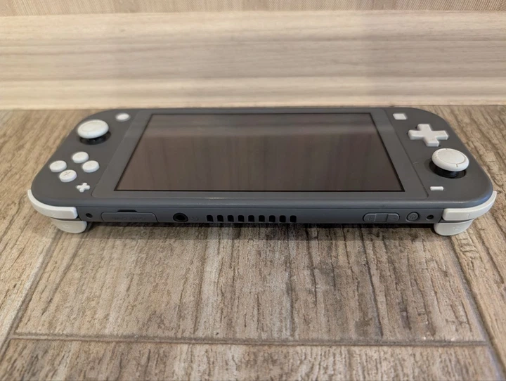 Портативна ігрова консоль Nintendo Switch Lite - Б/В - зображення 6