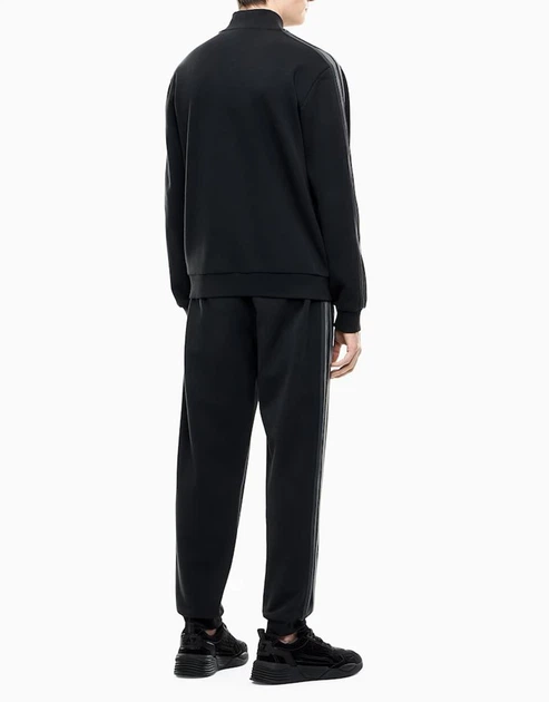 Мужской спортивный костюм EA7 Emporio Armani в черном цвете - размер 25/50 (M)(7М002221/U8134/AF12660) - Фото 2 Мужской спортивный костюм EA7 Emporio Armani в черном цвете - размер 25/50 (M)(7М002221/U8134/AF12660) - изображение 2