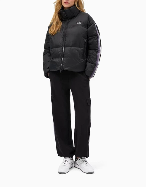 Женская куртка-бомбер EA7 Emporio Armani в черном цвете - размер 27/54 (XL)(7W001519/UC001/AF16413 ) - изображение 3