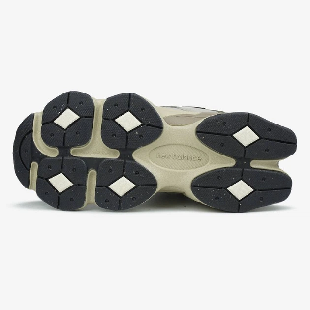 Жіночі кросівки New Balance 9060 Sand Beige Cordura 38 - Фото 6 Жіночі кросівки New Balance 9060 Sand Beige Cordura 38 - зображення 6