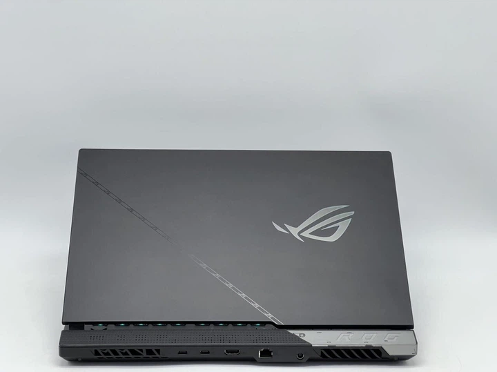 Ігровий ноутбук Asus ROG Strix Scar G533ZS-DS94 / 15.6" (1920x1080) IPS / Intel Core i7-12700H (14 (20) ядер по 3.5 - 4.7 GHz) / 16 GB DDR5 / 960 GB SSD / nVidia GeForce RTX 3080, 8 GB GDDR6, 256-bit б/в + Подарунок Бездротова миша HOCO GM28 - зображення 5