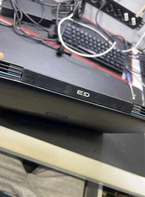Ігровий ноутбук Б-клас Dell G3 3590 / 15.6" (1920x1080) IPS / Intel Core i5-9300H (4 (8) ядра по 2.4 - 4.1 GHz) / 16 GB DDR4 / 480 GB SSD / nVidia GeForce GTX 1650, 4 GB GDDR5, 128-bit / WebCam б/в + Подарунок Бездротова миша HOCO GM28 - зображення 3