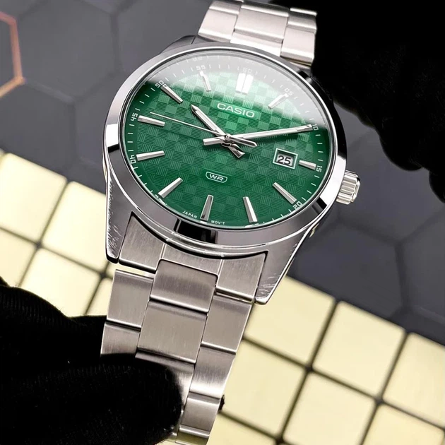 Чоловічий годинник Casio MTP-VD03D-3A1 із зеленим циферблатом і сталевим браслетом - зображення 2