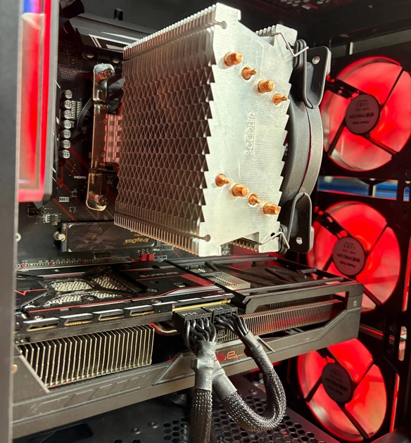 Ігровий Комп`ютер ПК Ryzen 5 2600 / RX Vega 56 /RAM 16 / SSD 512 HDD 500 - изображение 4