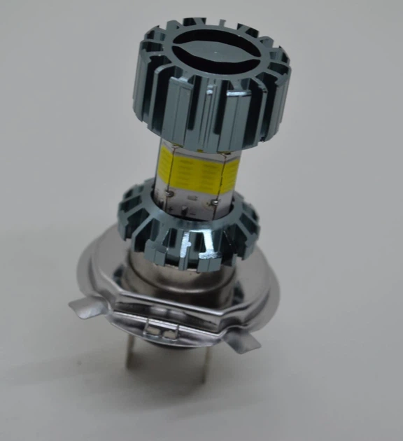 Світлодіодна лампа H4 72W для мотоцикла — COB LED, 6000 K, 12000 Лм, ближнє/дальнє світло - зображення 3