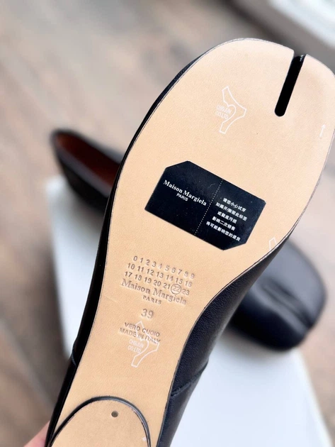 Жіночі балетки Maison Margiela tabi 39(24.5) - зображення 3