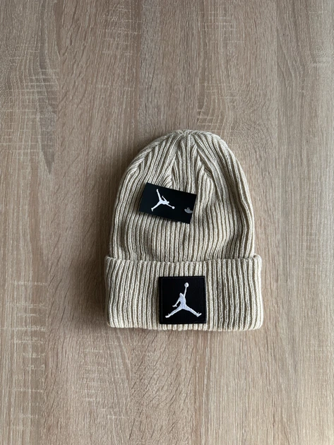 Зимняя мужская шапка Nike Air Jordan для зимы, теплая вязаная шапка найк Джордан с логотипом, универсальный размер One Size бежеый цвет DRE010 - изображение 2