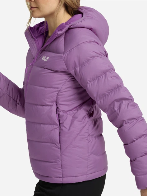Пуховик короткий женский Jack Wolfskin Wild Pass Down Hoody W Rds A66374-H0133 XS Фиолетовый (4064886760225) - Фото 5 Пуховик короткий женский Jack Wolfskin Wild Pass Down Hoody W Rds A66374-H0133 XS Фиолетовый (4064886760225) - изображение 5