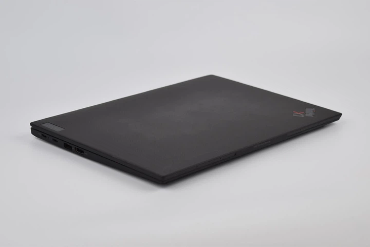 Ультрабук Lenovo ThinkPad X1 Carbon G11 i7-1365U / 32 гб / ssd 1 тб / 14" IPS 1920x1200 / Win11 Pro (б/у) Ноутбук 5G - изображение 3