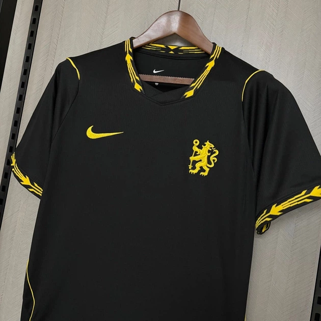 Футбольна футболка джерсі Челсі виїзна чорна сезон 2026-2027 розмір S Chelsea - Фото 4 Футбольна футболка джерсі Челсі виїзна чорна сезон 2026-2027 розмір S Chelsea - изображение 4