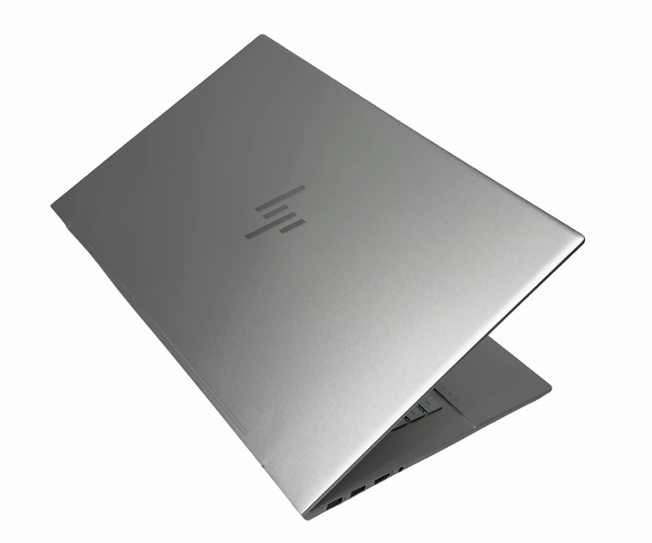 Ноутбук HP Envy 17-cr0013dx: Core i7-1260P / RAM 16 ГБ / SSD 512 ГБ / Intel Iris Xe Graphics / 17.3" IPS, Multi-touch / Б/В - Фото 10 Ноутбук HP Envy 17-cr0013dx: Core i7-1260P / RAM 16 ГБ / SSD 512 ГБ / Intel Iris Xe Graphics / 17.3" IPS, Multi-touch / Б/В - зображення 10