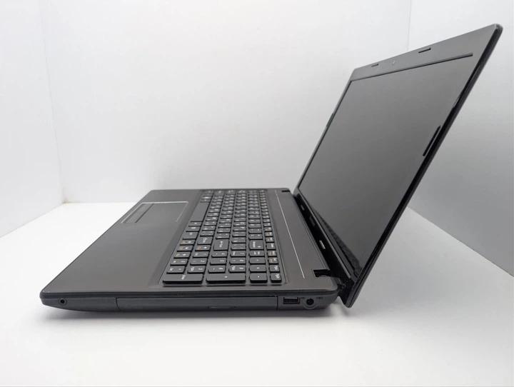 Ноутбук Lenovo G580 / 15.6" (1366x768) TN / Intel Core i3-3120M (2 (4) ядра по 2.5 GHz) / 8 GB DDR3 / 1000 GB HDD / nVidia GeForce GT 635M, 2 GB GDDR3, 128-bit / WebCam / DVD-ROM б/у - Фото 5 Ноутбук Lenovo G580 / 15.6" (1366x768) TN / Intel Core i3-3120M (2 (4) ядра по 2.5 GHz) / 8 GB DDR3 / 1000 GB HDD / nVidia GeForce GT 635M, 2 GB GDDR3, 128-bit / WebCam / DVD-ROM б/у - изображение 5
