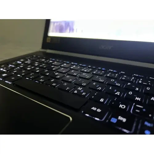 Ноутбук Acer Aspire S5-371 13.3 Core i7-6500U 2.5 ГГц 8GB 120GB + Windows 10 Home + АКБ + ЗП Вживані Б/В | 37824 - зображення 8