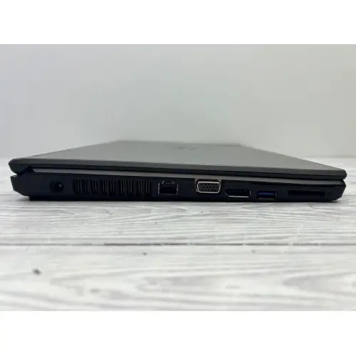 Ноутбук Fujitsu LifeBook E736 13.3 Core i7-6600U 2.6 ГГц 8GB 120GB + Windows 10 Home + АКБ + ЗП Вживані Б/В | 37823 - зображення 6