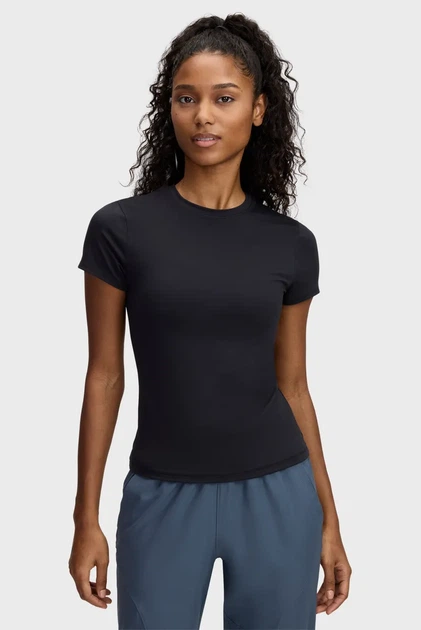 Жіноча чорна футболка Meridian Core SS Under Armour XL 6000341-001 - Фото 1 Жіноча чорна футболка Meridian Core SS Under Armour XL 6000341-001 - изображение 1