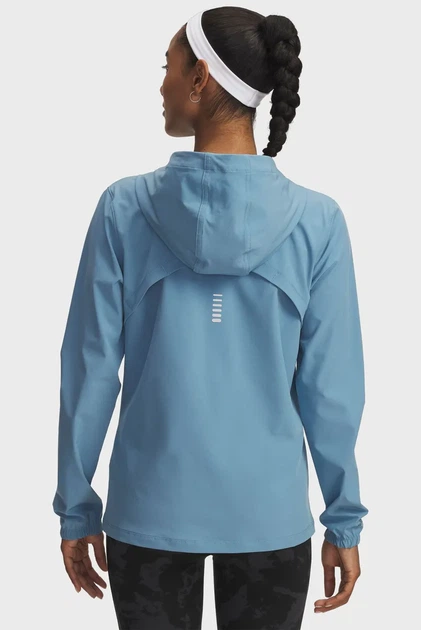 Жіноча блакитна вітровка UA OutRun the STORM Jacket Under Armour S 1377043-418 - изображение 2