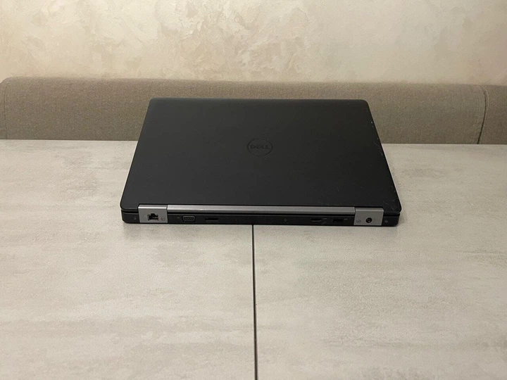 Ноутбук Б-класс Dell Latitude E5570 / 15.6" (1920x1080) IPS / Intel Core i5-6440HQ (4 ядра по 2.6 - 3.5 GHz) / 8 GB DDR4 / 128 GB SSD / Intel HD Graphics 530 / WebCam б/у + Подарок Проводная мышь / USB - изображение 7