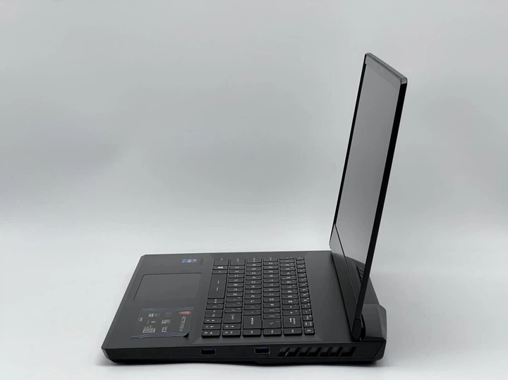 Ноутбук Б-класс MSI Vector GP66HX / 15.6" (2560x1440) IPS / Intel Core i7-12800HX (16 (24) ядра по 3.4 - 4.8 GHz) / 16 GB DDR5 / 240 GB SSD / Intel UHD Graphics / WebCam б/у + Подарок Беспроводная мышь HOCO GM28 - изображение 7