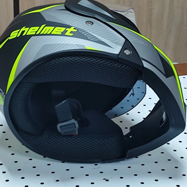 Мотошлем Интеграл с очками shelmet 285 №8 размер L - изображение 7
