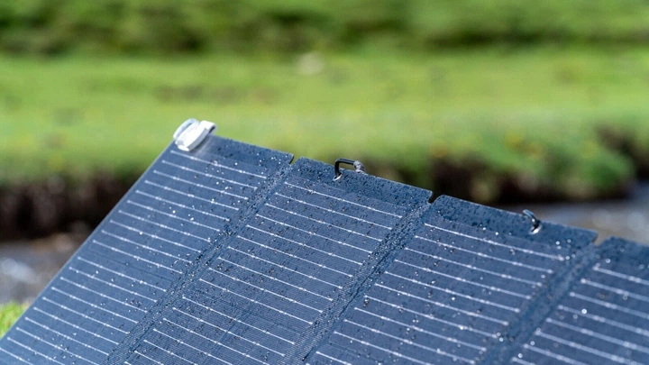 Портативна солнячна панель EcoFlow 110 Вт EFSOLAR110N - зображення 10
