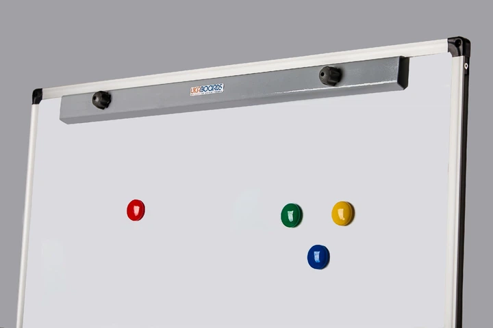 Фліпчарт для маркеру на підставці Ukrboards 65x100 UB-F65х100W - Фото 2 Фліпчарт для маркеру на підставці Ukrboards 65x100 UB-F65х100W - зображення 2