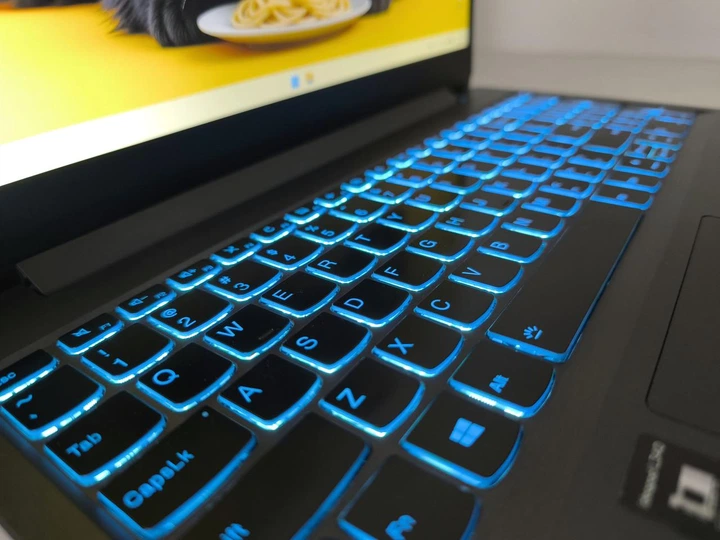 Ноутбук Lenovo 15.6 IdeaPad L340-15IRH Gaming FHD IPS/Intel Core i5-9300HF/8GB/512GB SSD/NVIDIA GeForce GTX 1050 3GB/DOS/Black (13731) Б/в - зображення 9