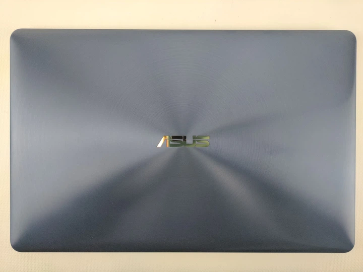 Ноутбук 14" ASUS ZenBook 3 Deluxe (UX490UA) Intel Core i5 RAM 8GB SSD 512GB 12ч батарея Windows 11 Алюминиевый корпус (UKR) (102483226) - Уценка - Фото 12 Ноутбук 14" ASUS ZenBook 3 Deluxe (UX490UA) Intel Core i5 RAM 8GB SSD 512GB 12ч батарея Windows 11 Алюминиевый корпус (UKR) (102483226) - Уценка - изображение 12